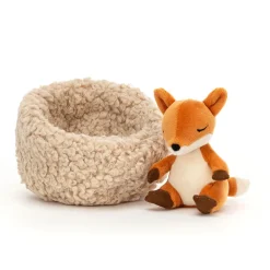 Online Hibernating Fox
